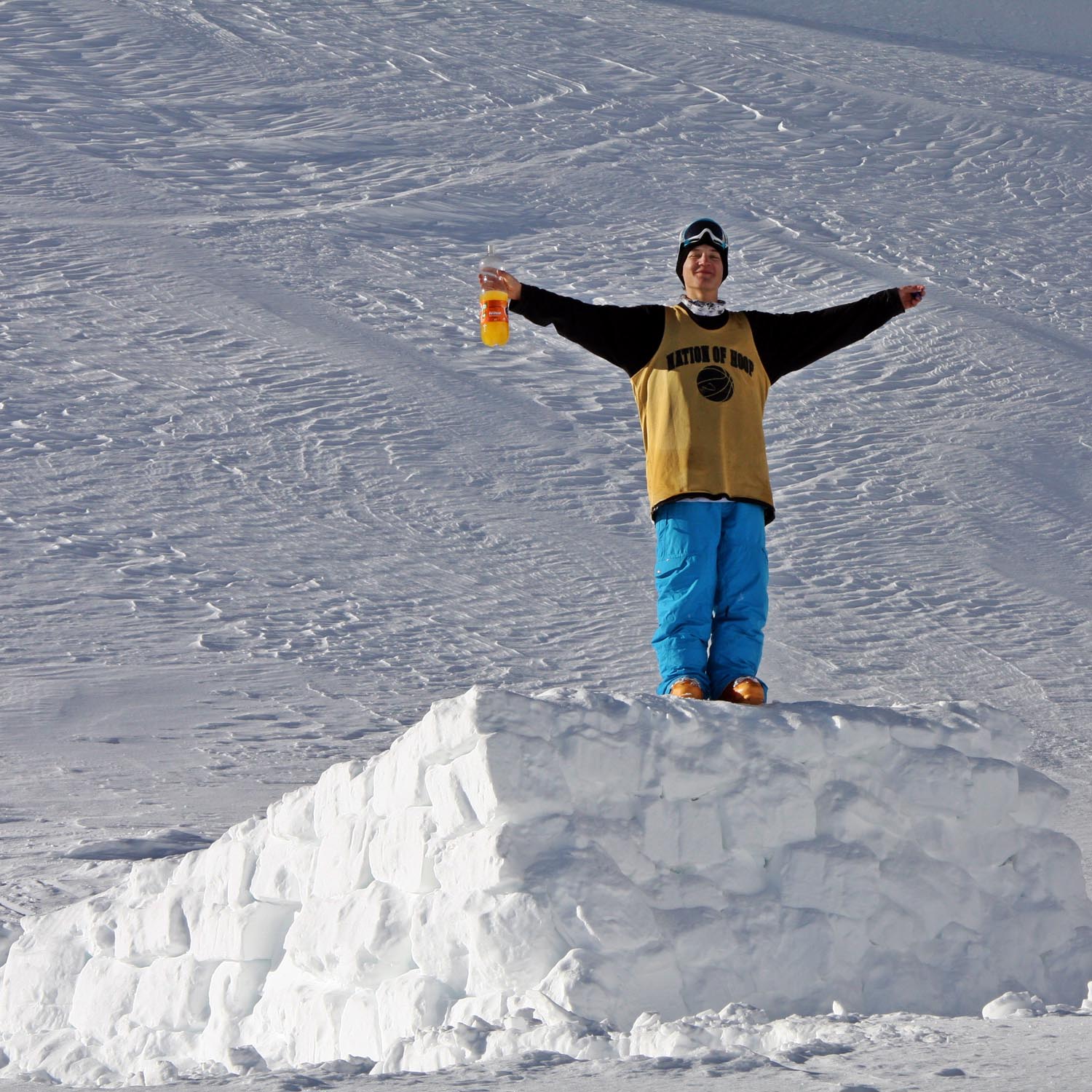 Wie bau ich einen Backcountry Kicker? Kurs für Jugendliche.