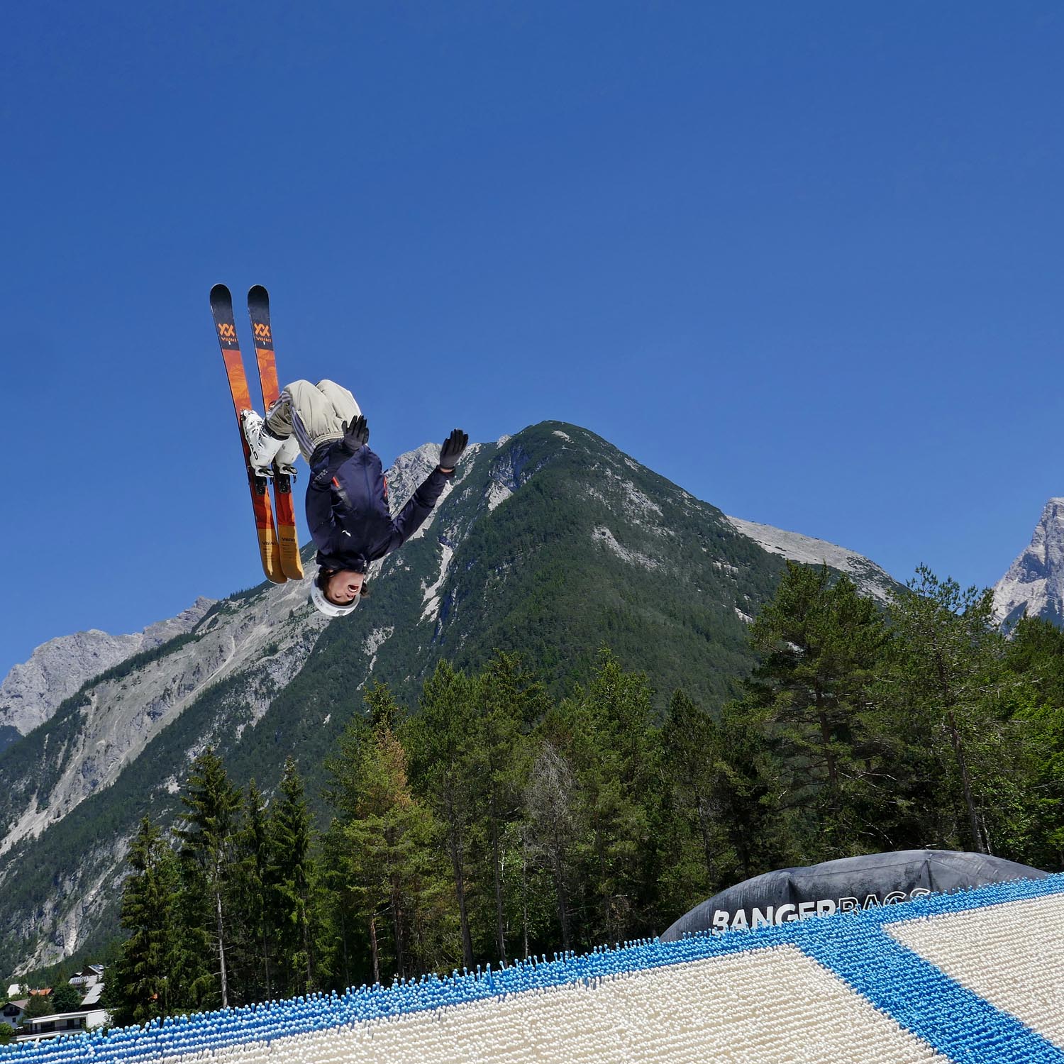 Banger Park Jugendcamp. Neue Tricks für den Winter lernen.