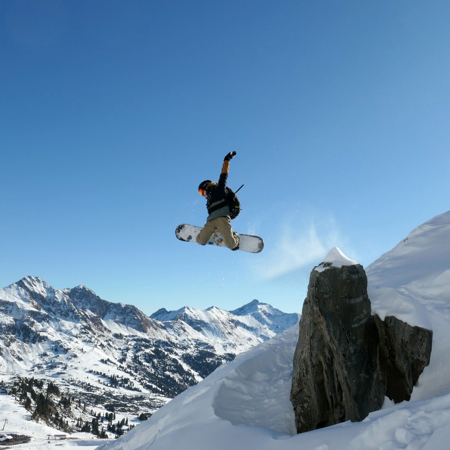 Ski und Snowboard Camp für Jugendliche in Obertauern in den Weihnachtsferien.