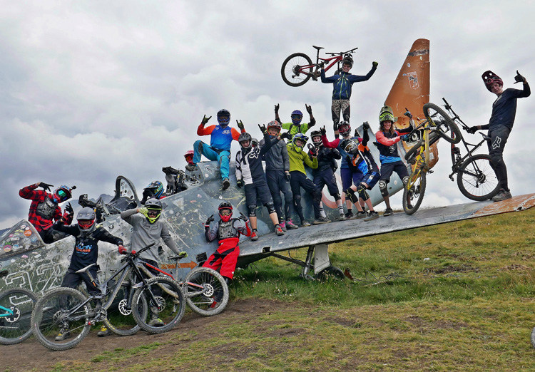 Gruppenbild beim Mountain Bike Jugendcamp in Livigno, Mottolino.g