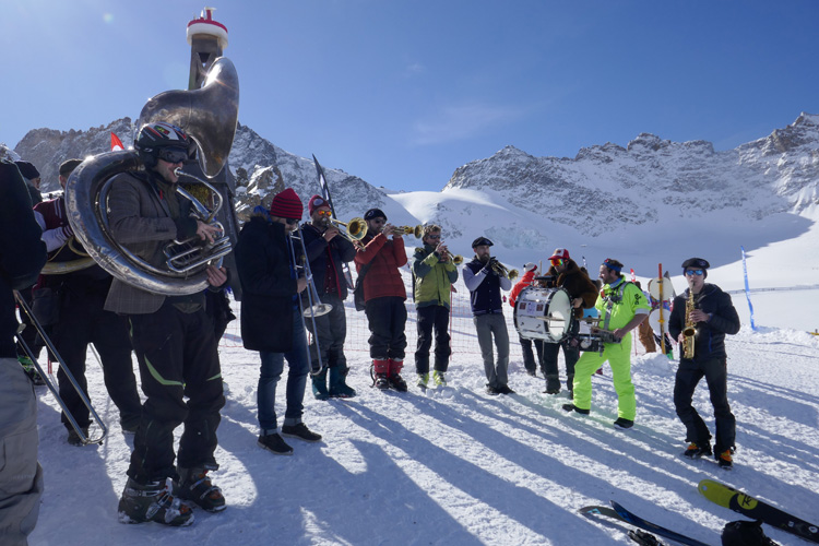 Spaß und Action beim Derby le la Meije in La Grave.